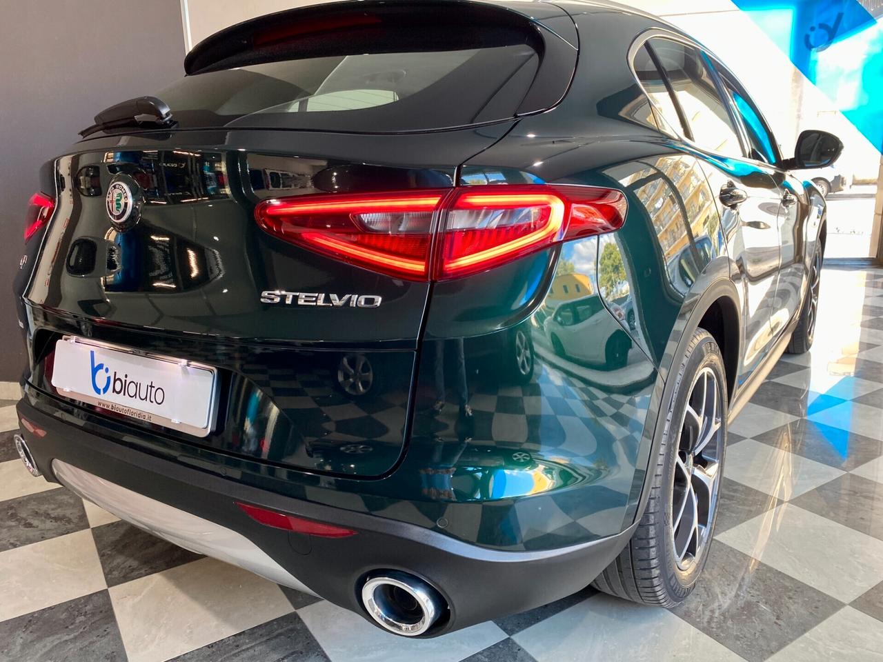 Alfa Romeo Stelvio 2.2 Turbodiesel 190 CV AT8 Q4 Executive-2021