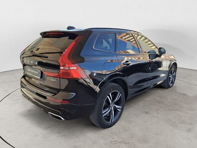 Volvo XC60 B4 197+14 CV AWD Automatica Mild Hybrid Diesel NAVI LED R-design