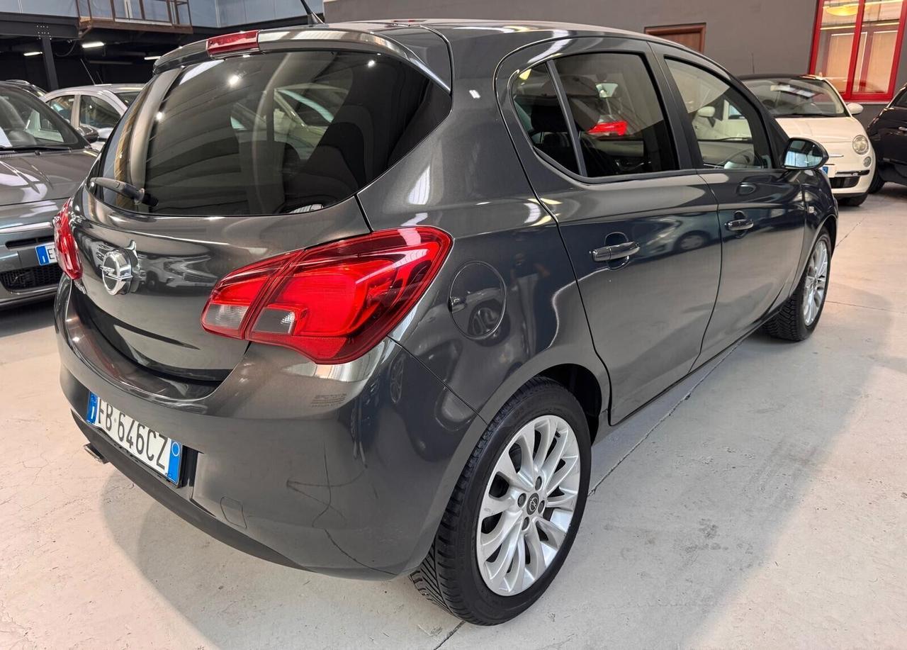 Opel Corsa Bicolor Benzina GPL