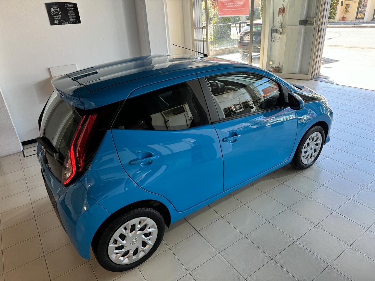 Toyota Aygo Connect 1.0 VVT-i 72CV @VENDUTA@