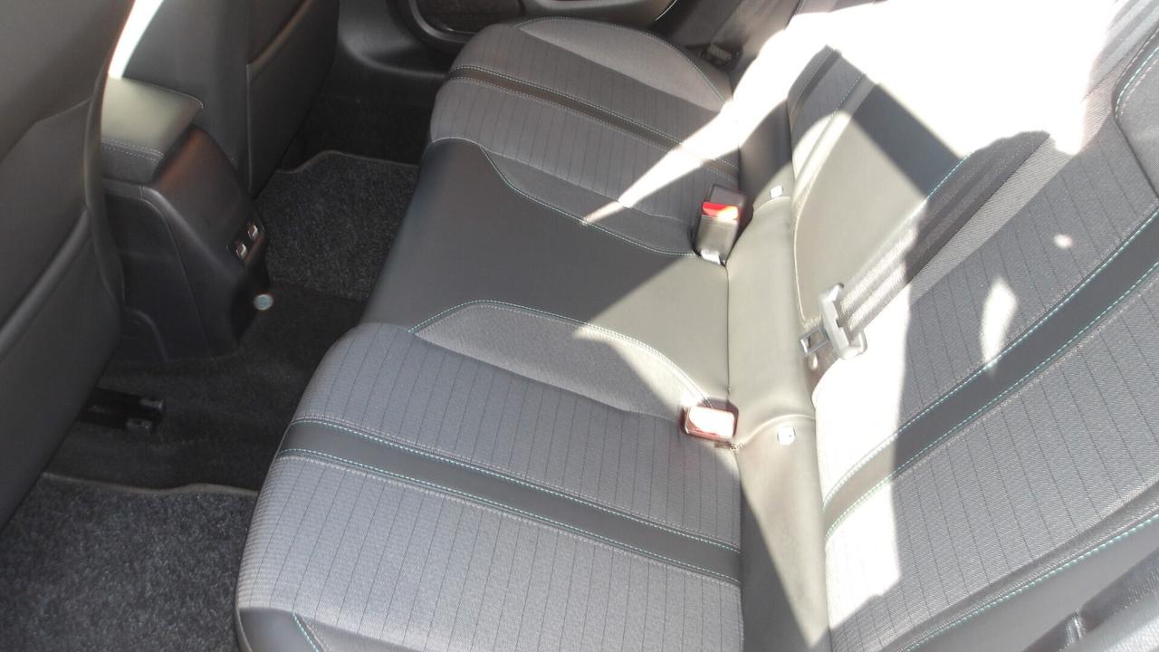 PEUGEOT 208 1.2 BENZ-ALLURE-NAVI-PREZZO PROMO!