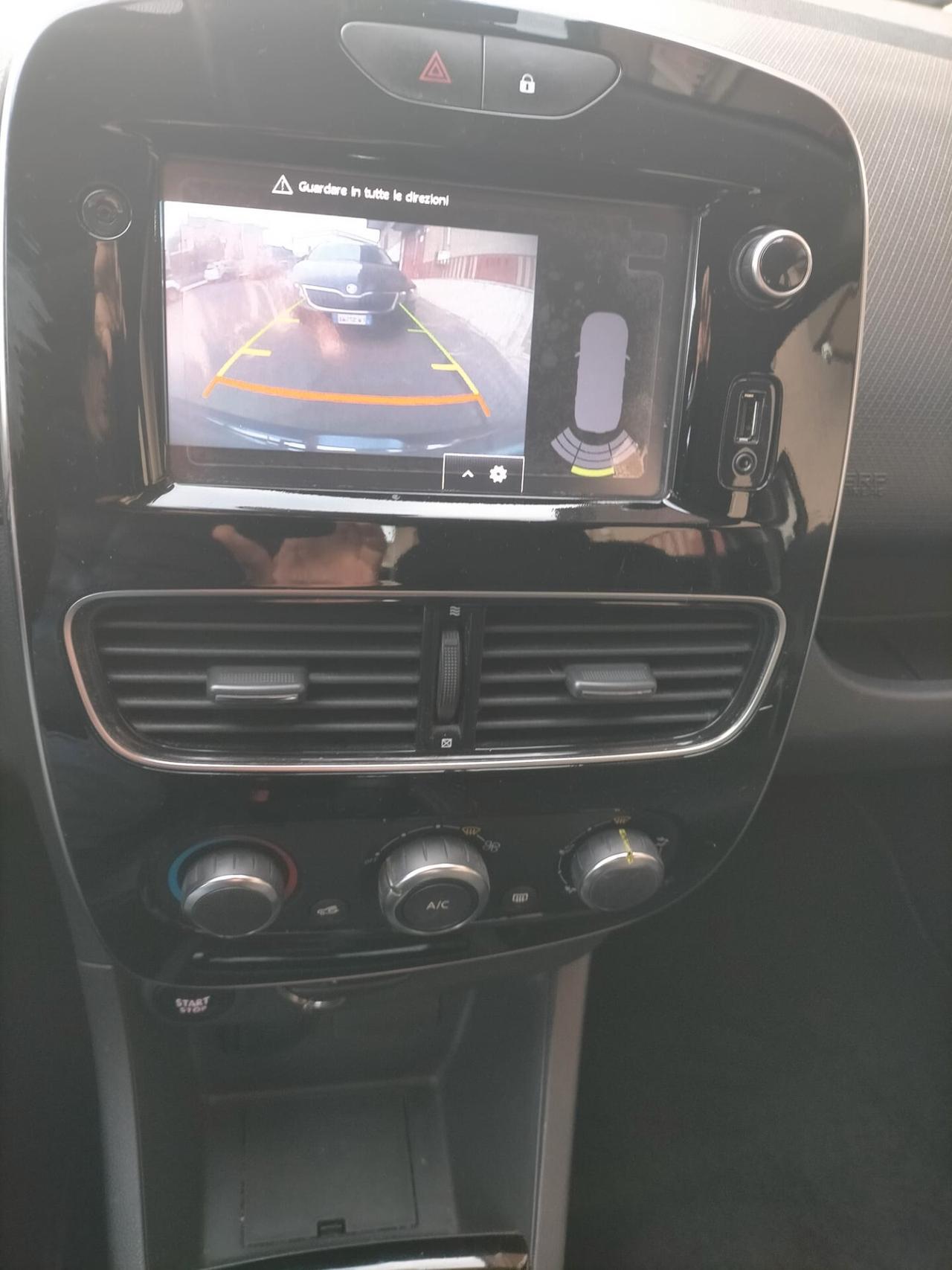 Renault Clio dCi 8V 90 CV Start&Stop 5 porte Energy Duel2