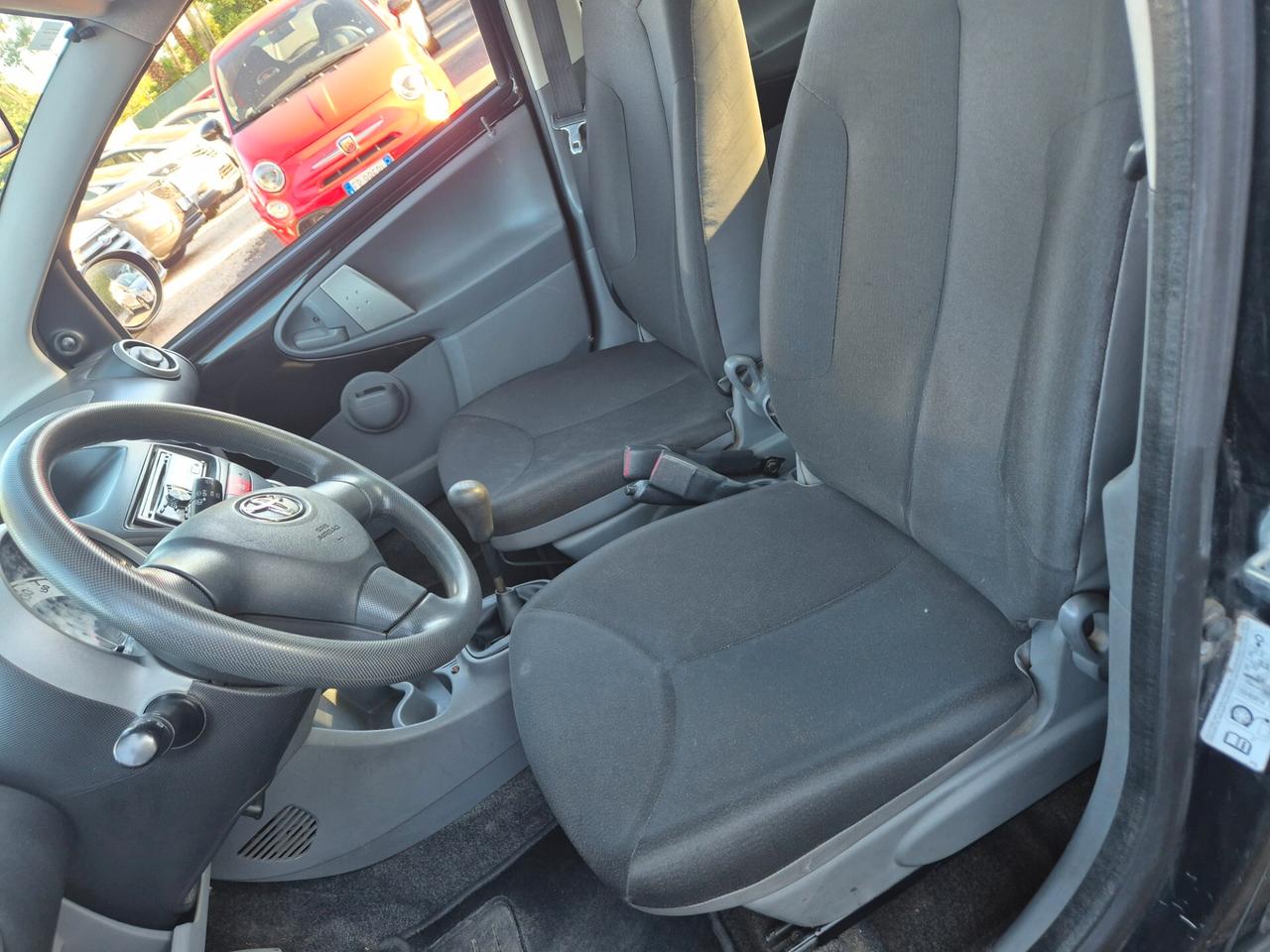 Toyota Aygo 1.0 12V VVT-i 5 porte Now