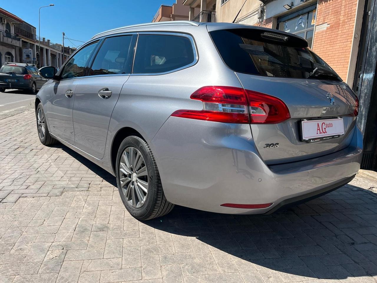Peugeot 308 BlueHDi 130 S&S EAT8 SW Allure