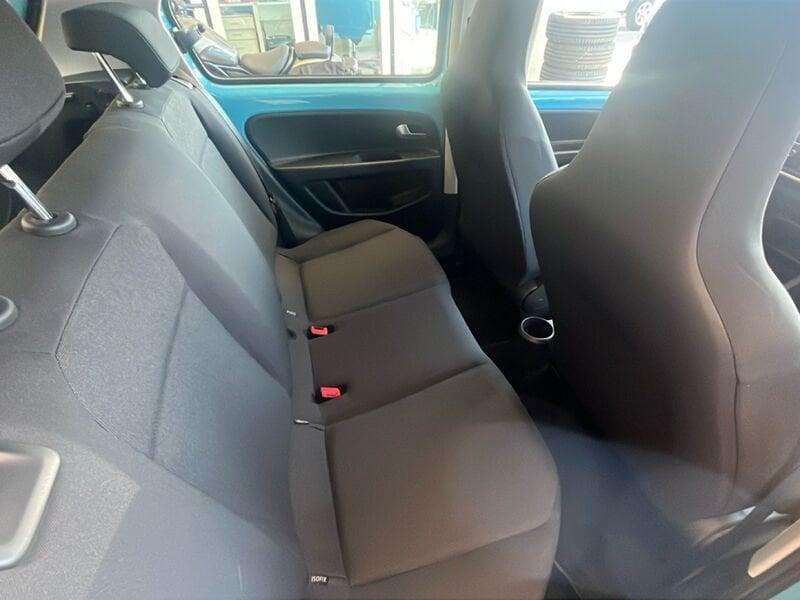 Volkswagen up! 1.0 55kW move up!