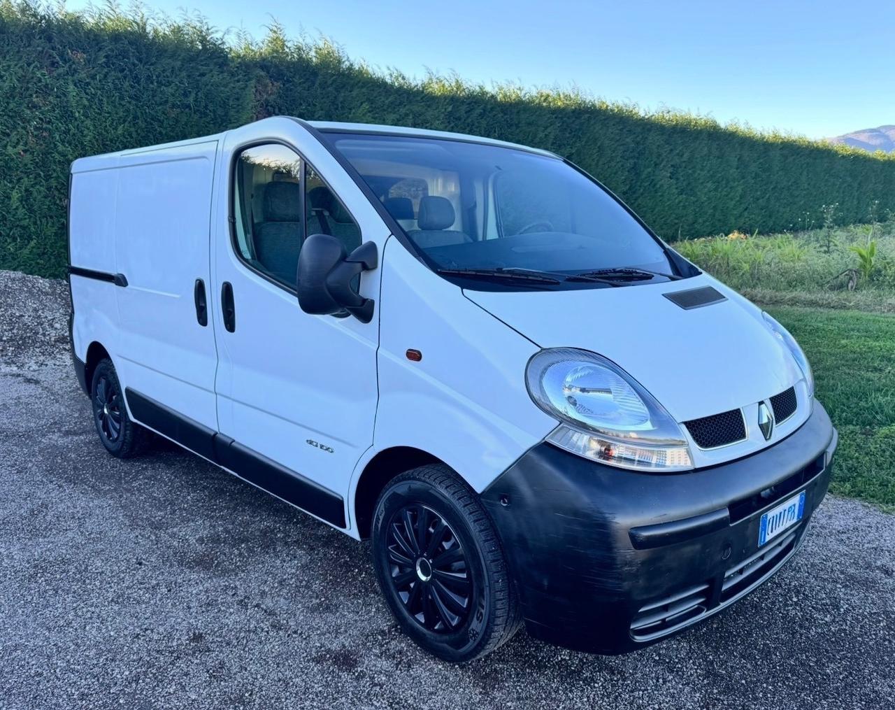RENAULT TRAFIC 1.9 DTI 100cv FURGONE VAN AUTOCARRO
