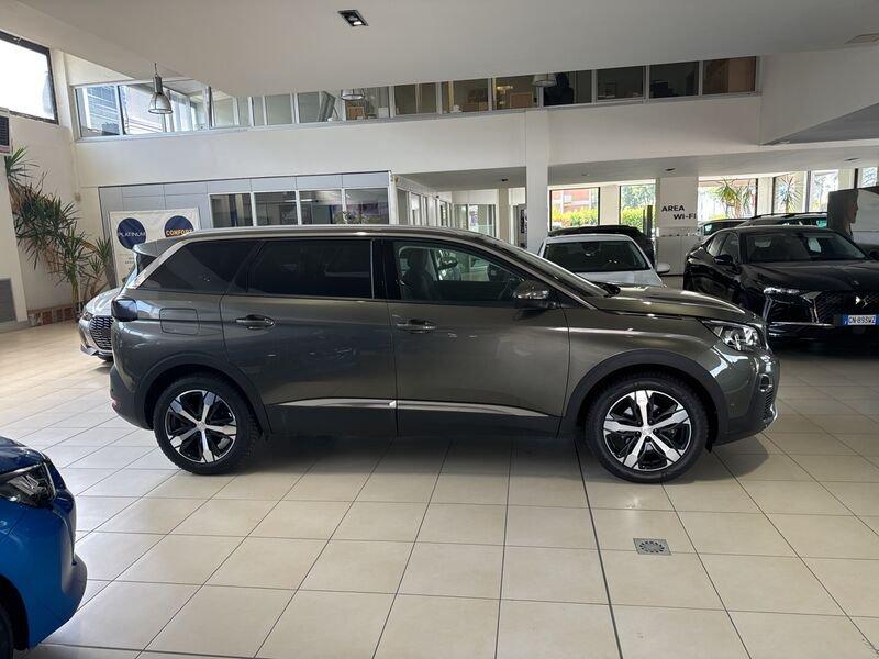 Peugeot 5008 BlueHDi 130 EAT8 S&S Allure