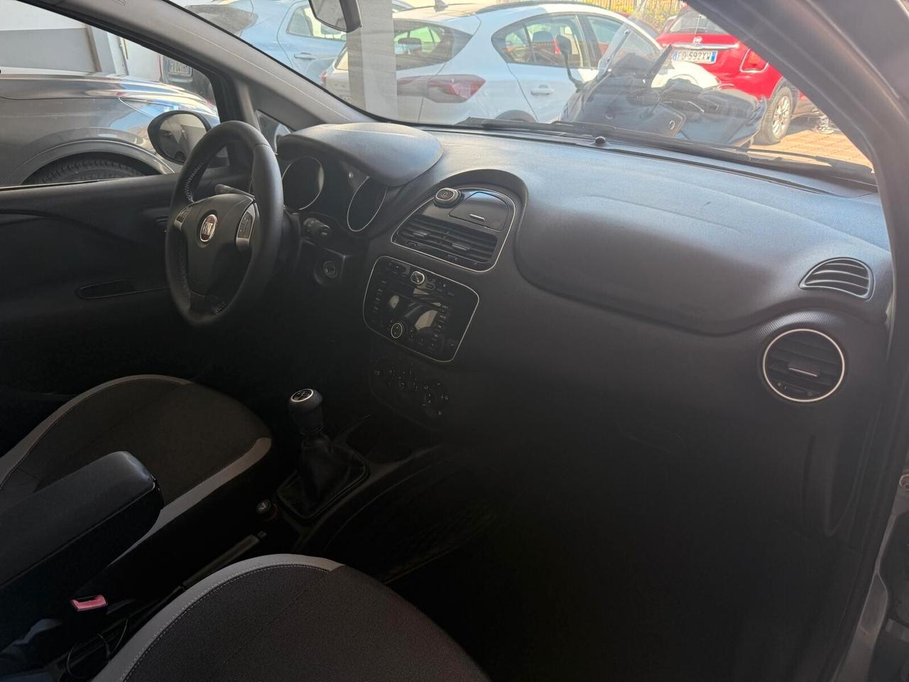 FIAT PUNTO EVO 1.4 METANO DEL NORD ITA 2013