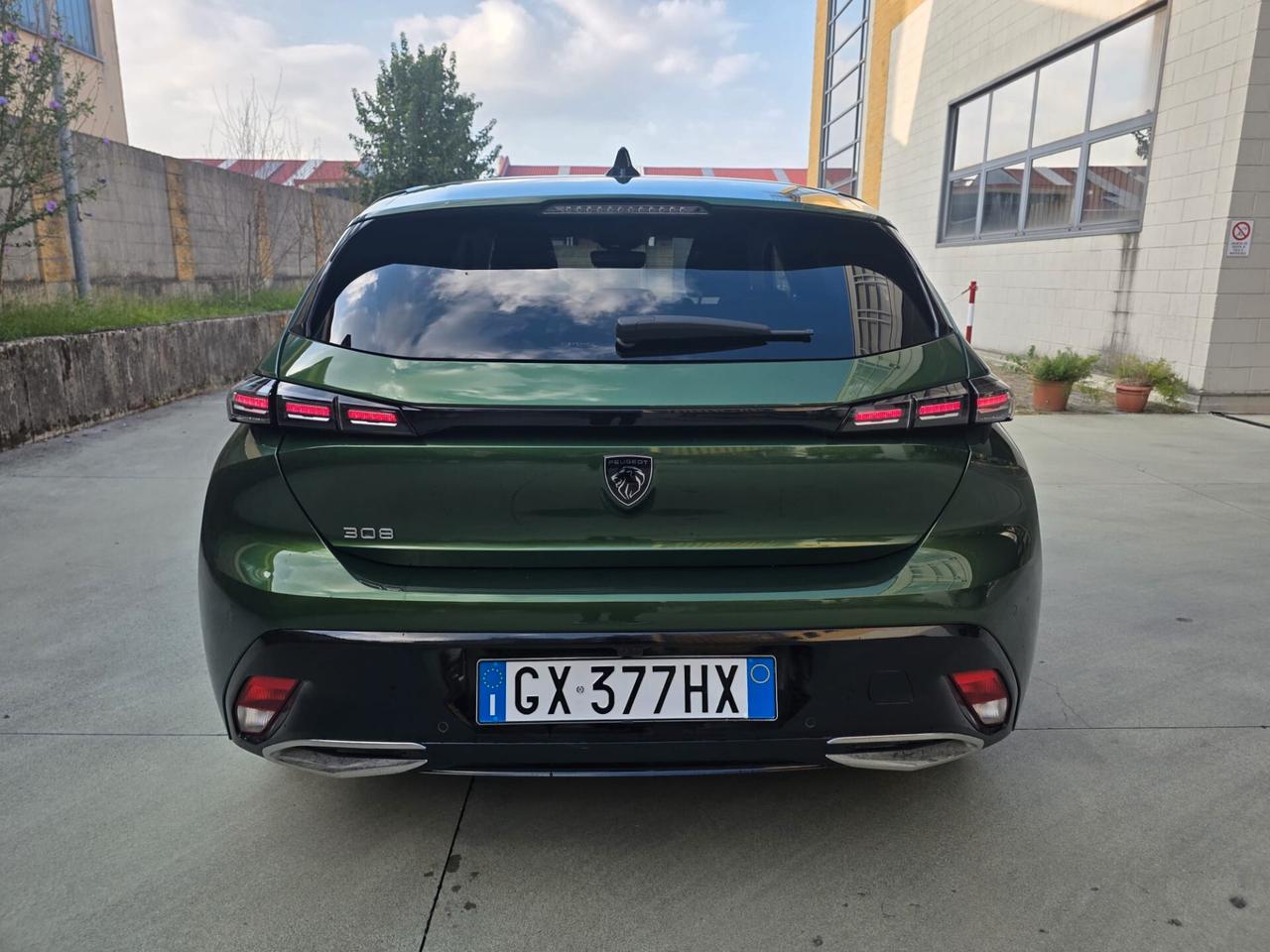 Peugeot 308 1.2 hybrid 136cv Prezzo Reale