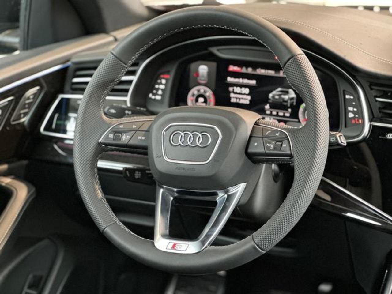 AUDI Q8 SUV 50 TDI 286 CV quattro tiptronic S line edition