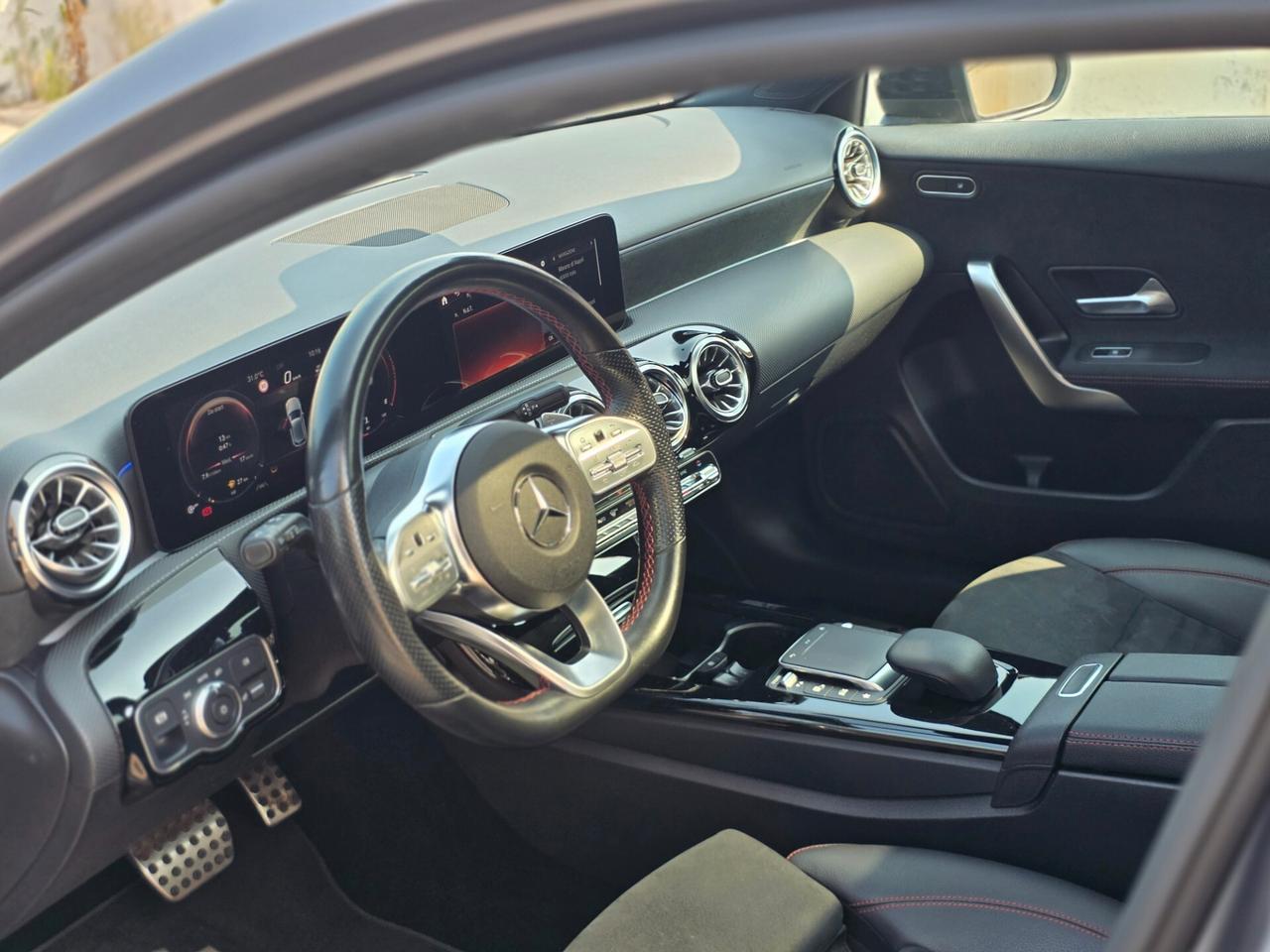 Mercedes-benz A 180 d Automatic AMG Line Premium Plus