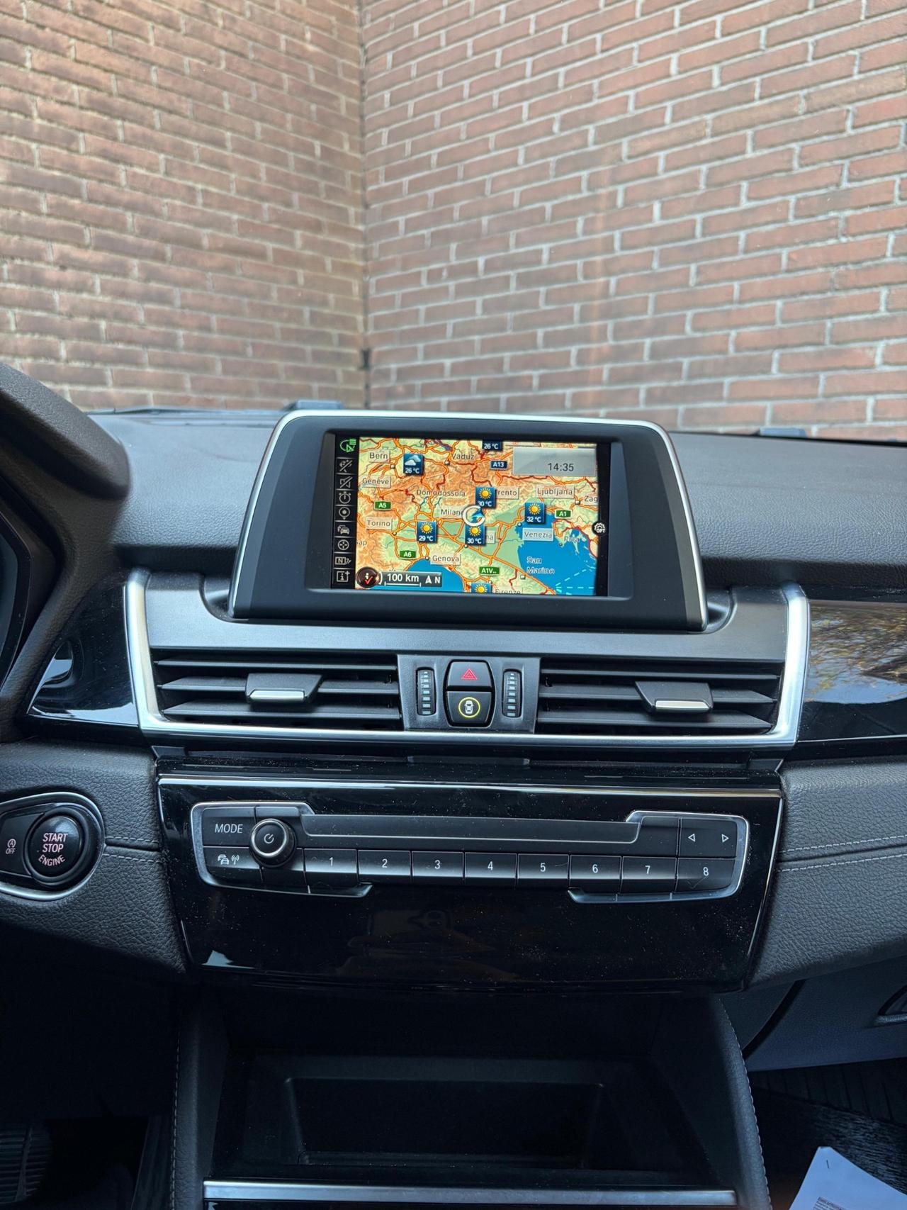 Bmw 2er Active Tourer 218d Luxury