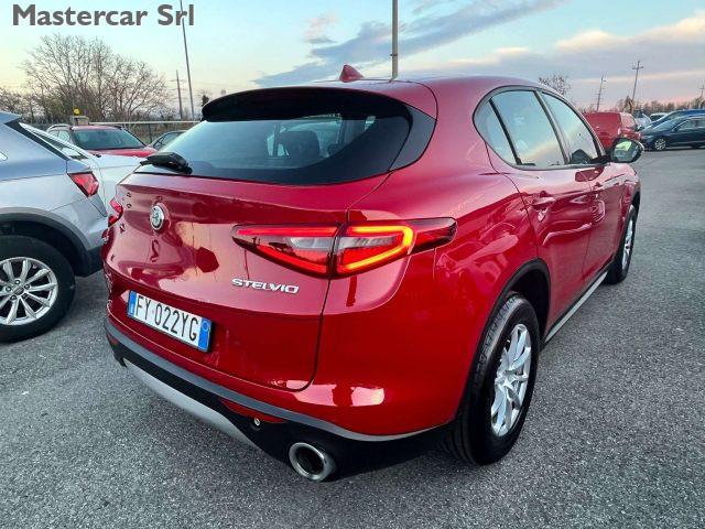 ALFA ROMEO Stelvio 2.2 t Business Q4 190cv auto my19 - FY022YG