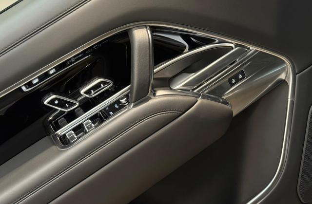 LAND ROVER Range Rover 3.0D l6 HSE