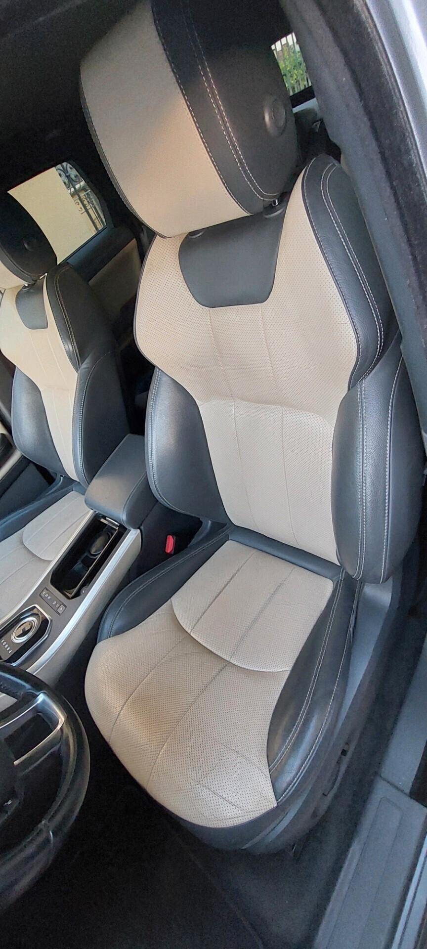 EVOQUE HSE 2.0 DIESEL 150 CV DINAMIC NAVI TELEFONO RETROCAMERA LEGA AUTOMATICA IMPECCABILE