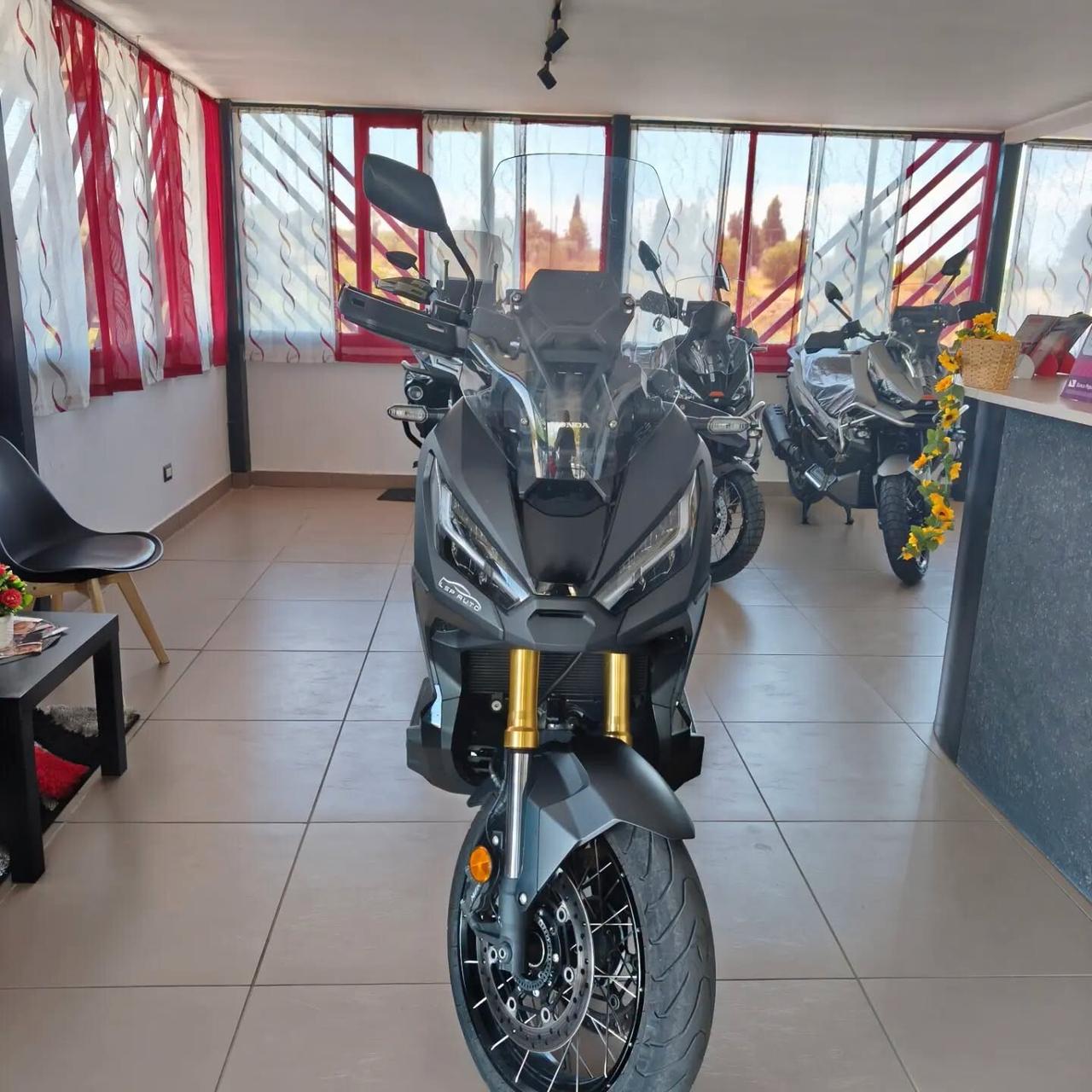 Honda X-ADV 750 2023 UNICOPROPRIETARIO IVA ESPOSTA