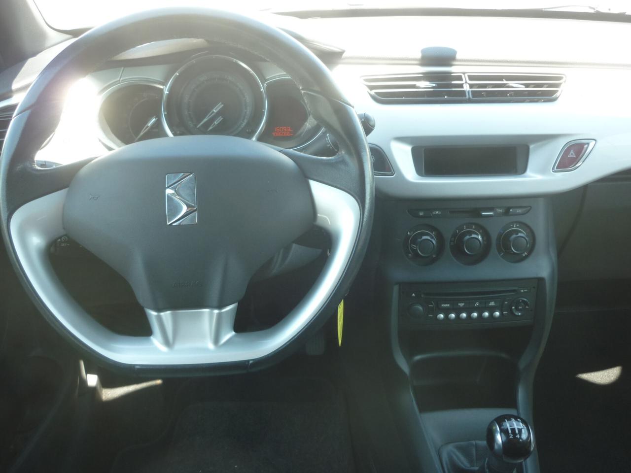 DS 3 1.4 VTi 95 Chic Km 86.00