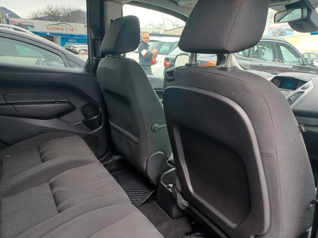 Ford Tourneo Connect 1.6 TDCi ANNO 2015