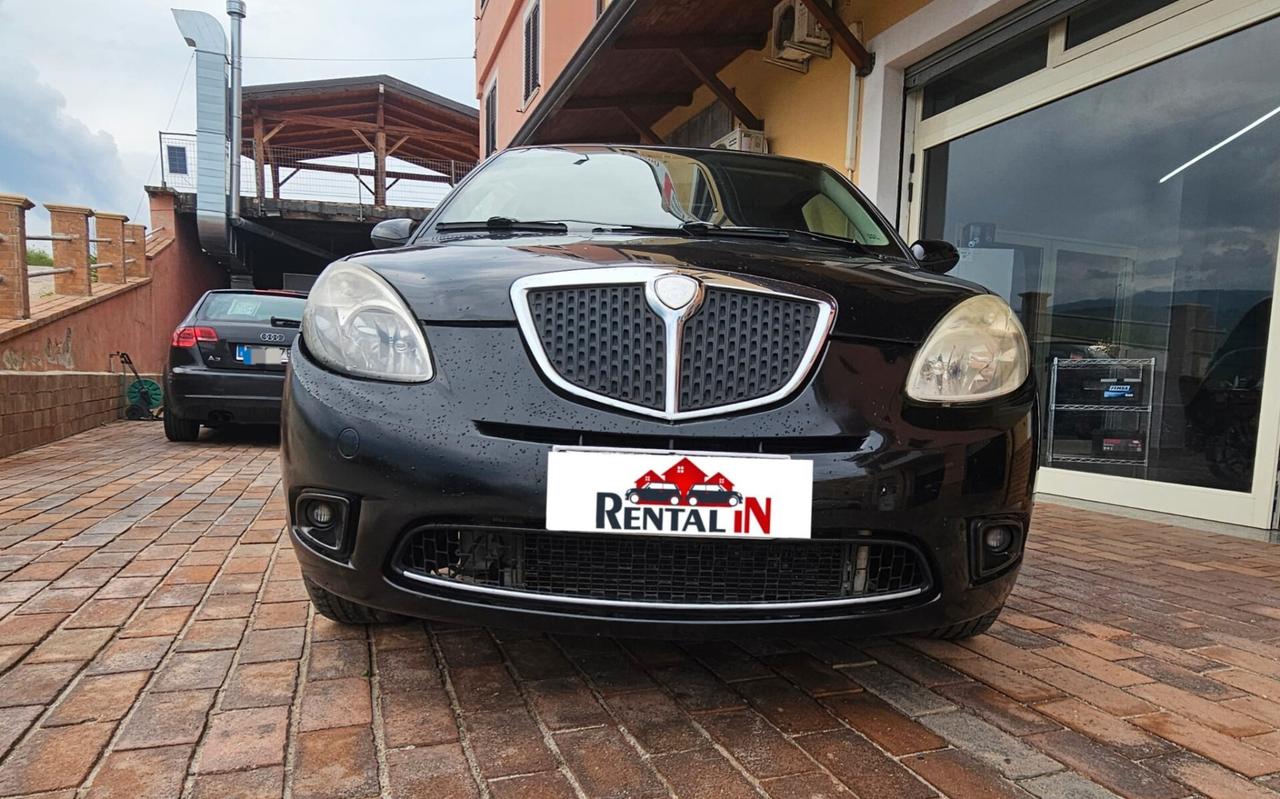 lancia ypsilon 1.2 benzina