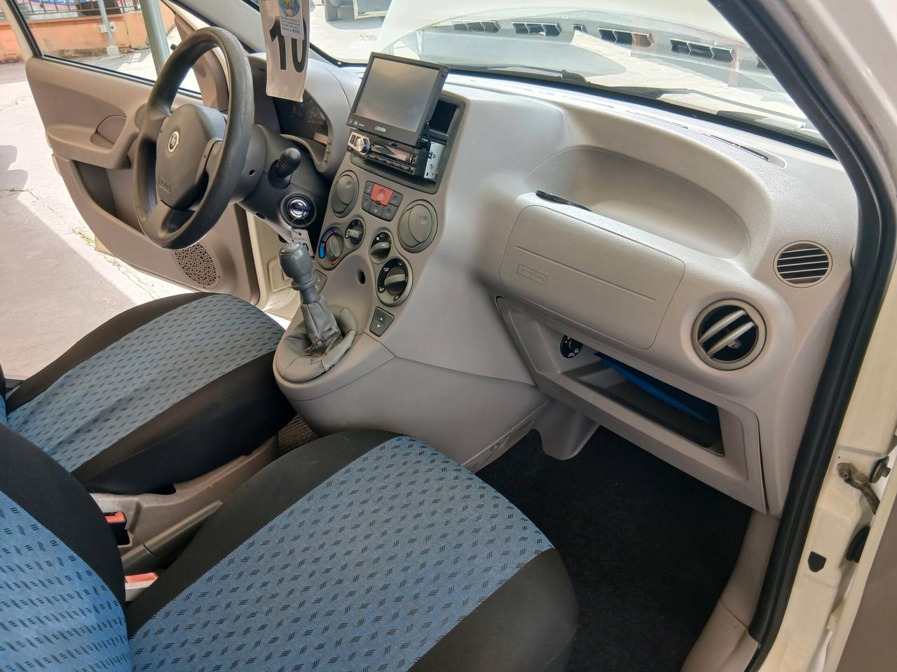 Fiat Panda 1.1 benzina autocarro full 05