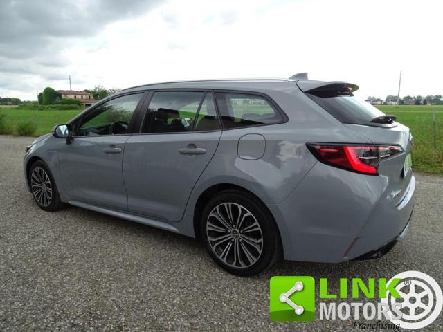TOYOTA Corolla Touring Sports 2.0 Hybrid Business
