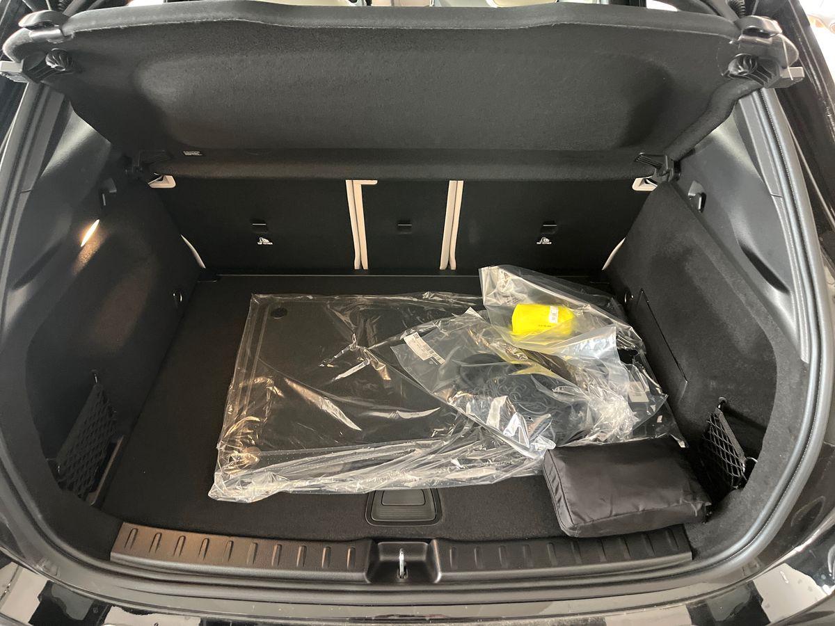 Mercedes-Benz GLA 200 d automatic