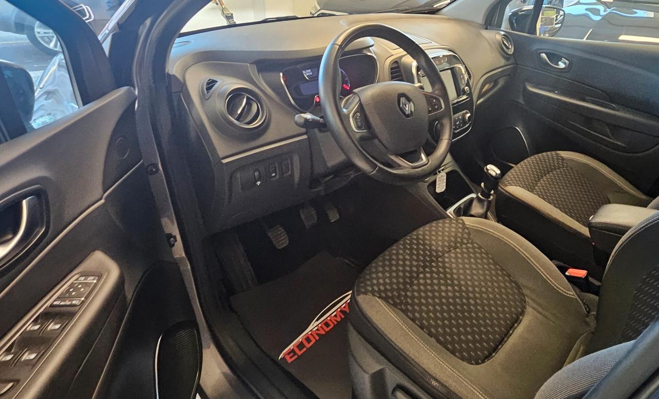 Renault Captur dCi 8V 110 CV Start&Stop Energy Initiale Paris