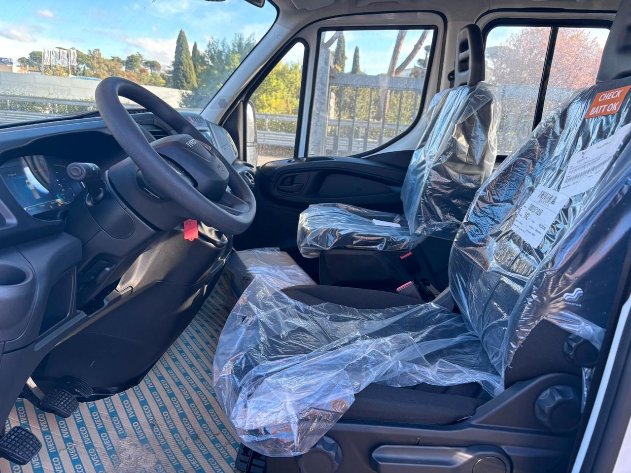 Iveco daily 35C140 nuovo doppia cabina