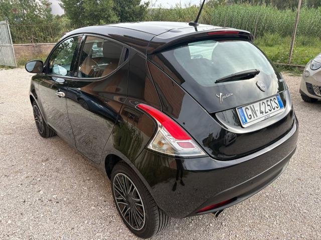 LANCIA Ypsilon 1.0 FireFly 5 porte S&S Hybrid Gold Plus