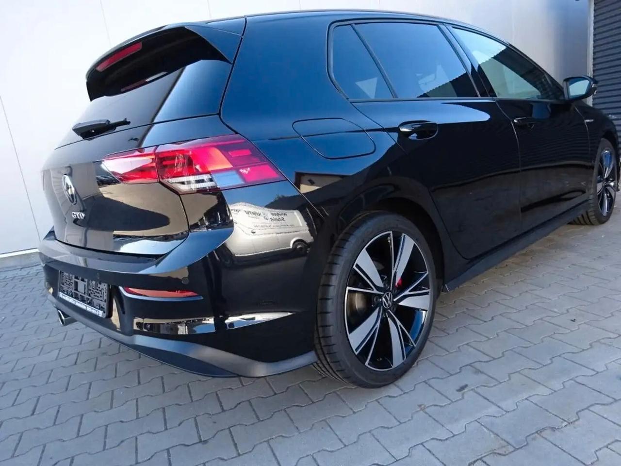 Volkswagen Golf GTD 200cv DSG