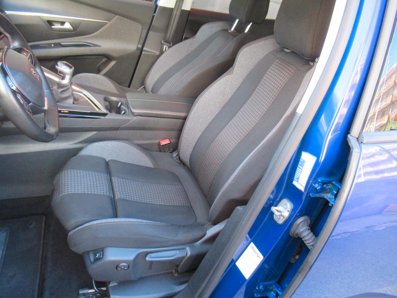 Peugeot 3008 BlueHDi 130 S&S Allure