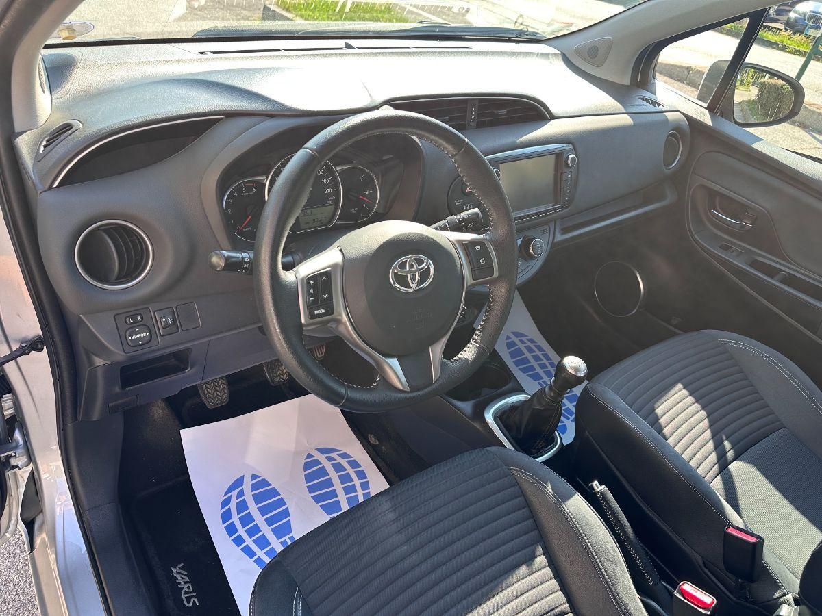 TOYOTA - Yaris - 1.4 D-4D 5p. Lounge