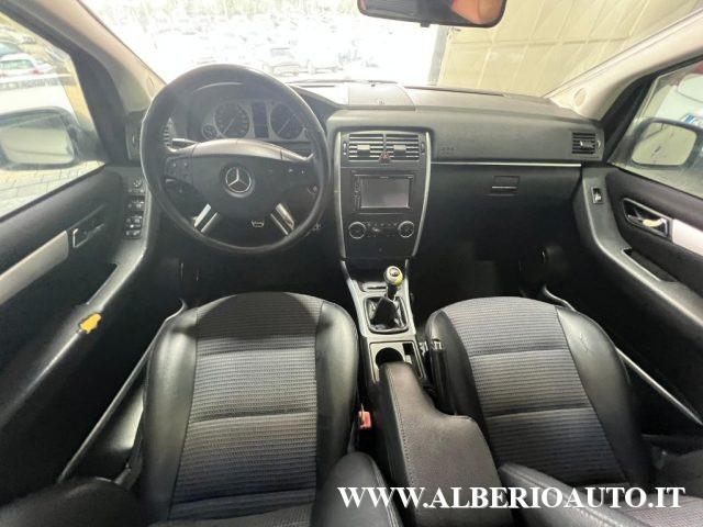 MERCEDES-BENZ B 200 CDI Sport