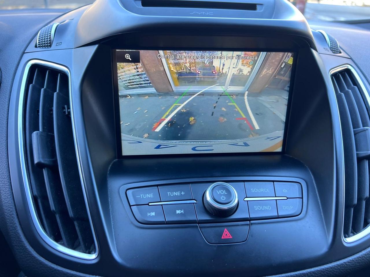 Ford C-Max Titanium 1.5 TDCi #8023