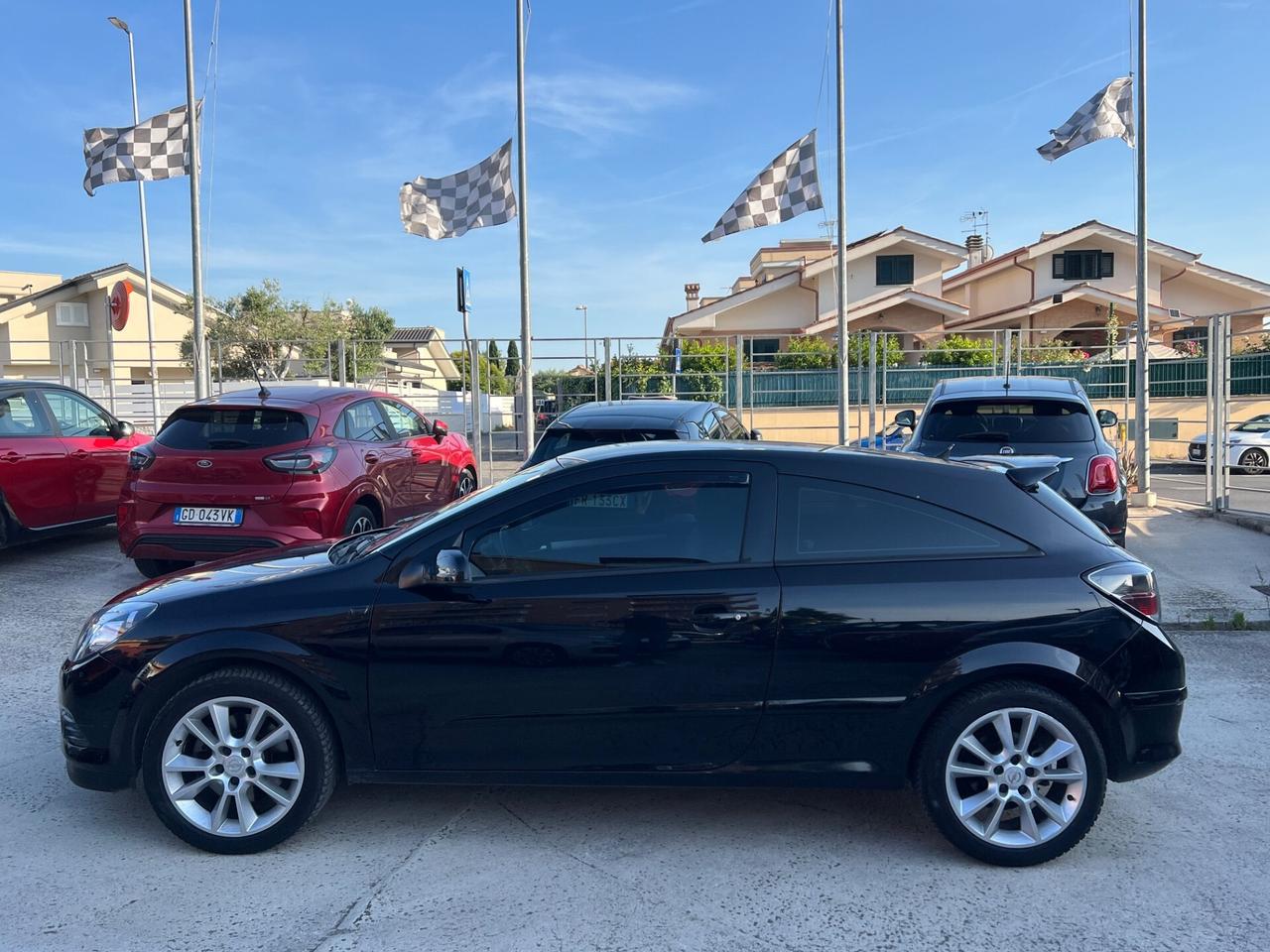 Opel Astra GTC 1.7 CDTI 125CV 3 porte Cosmo