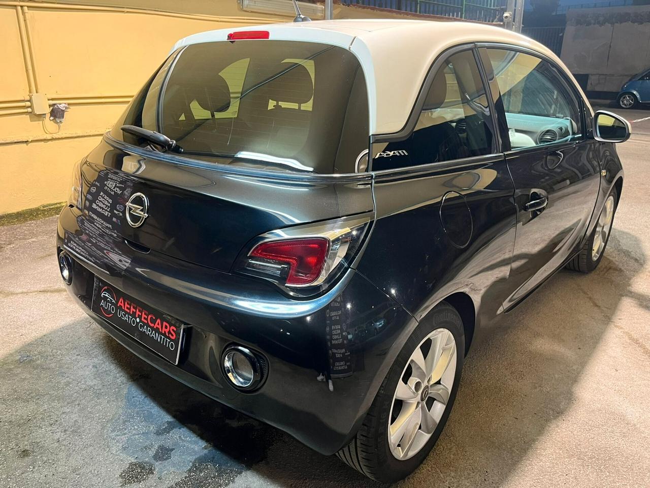 Opel Adam 1.2 Benzina 70 CV Bi-Color 2014