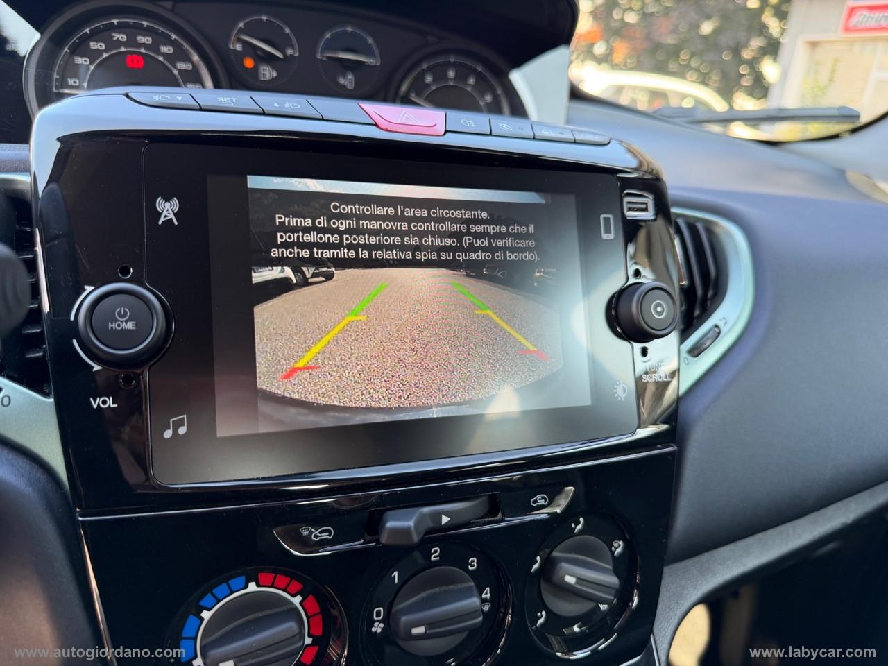 LANCIA Ypsilon 1.0 FireFly 5p.S&S Hyb. Platino