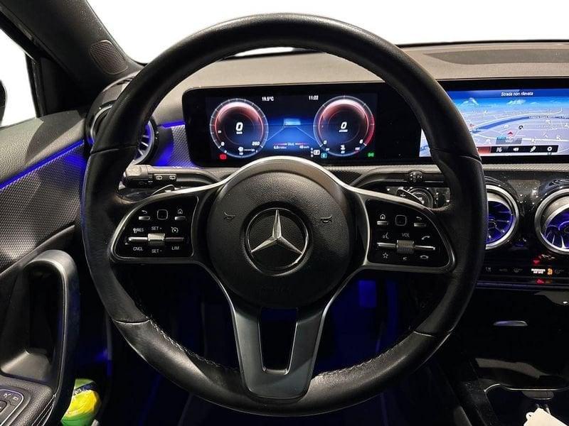 Mercedes-Benz Classe A A 180 d Sport Night edition Plus auto