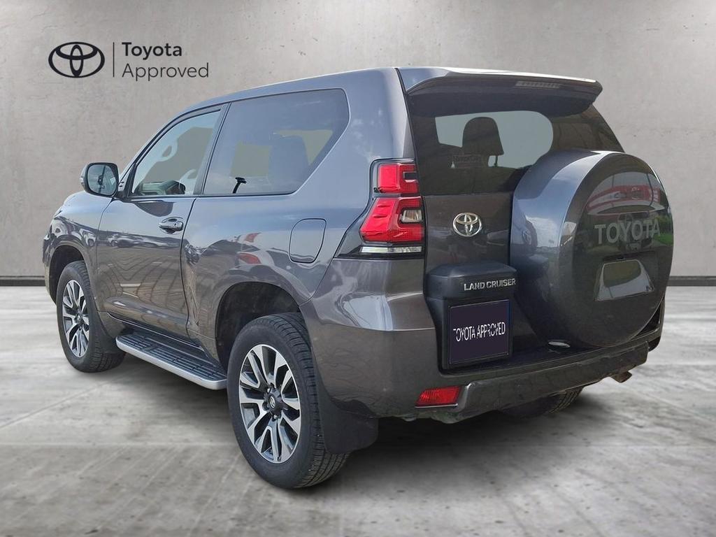 Toyota Land Cruiser 3p 2.8 d-4d Lounge auto