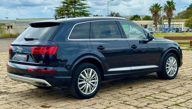 AUDI Q7 3.0 TDI 272cv Quattro (Tetto/Gancio/7posti/Pelle)