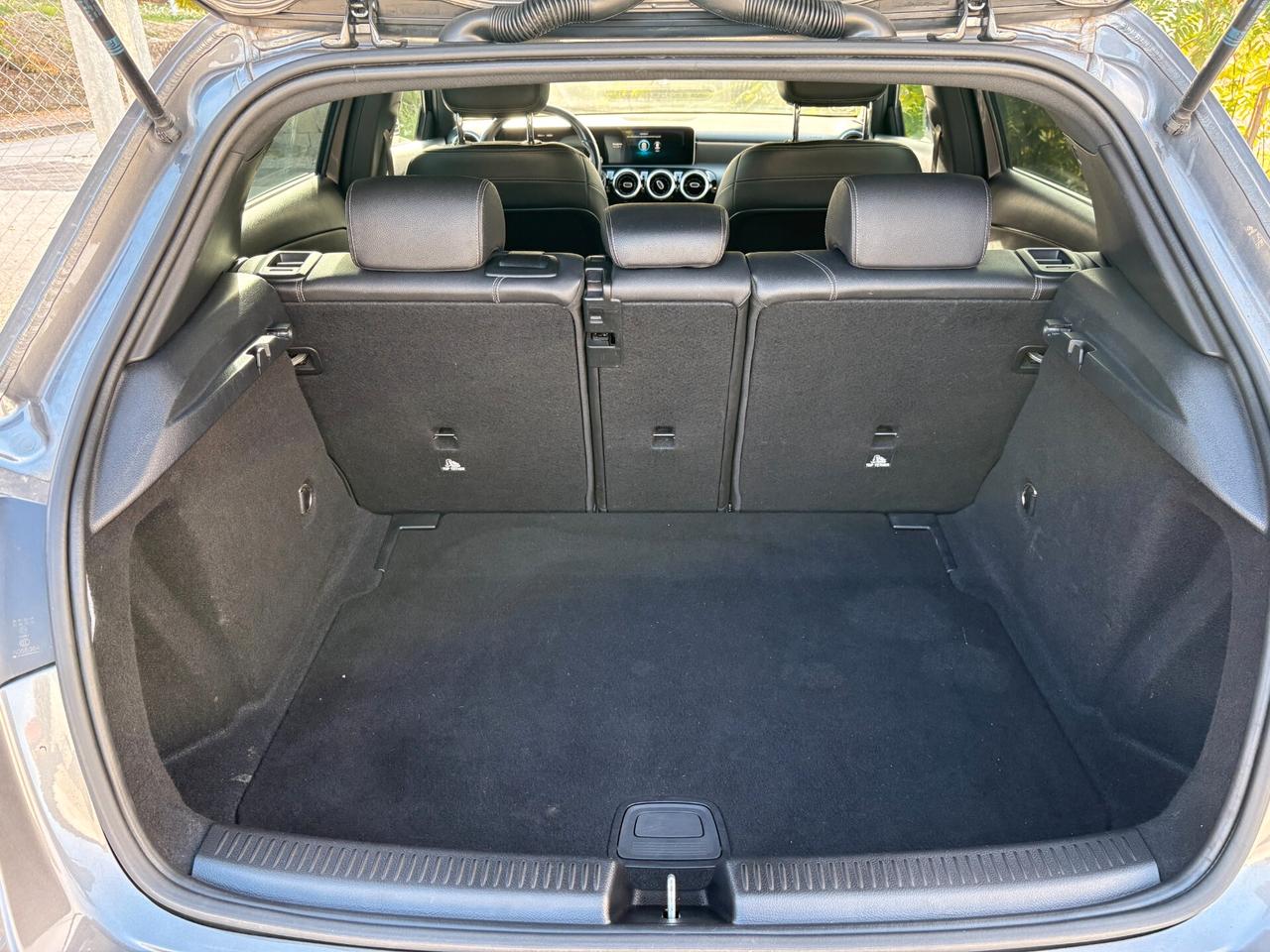 Mercedes-benz A 180 AMG Automatic Premium