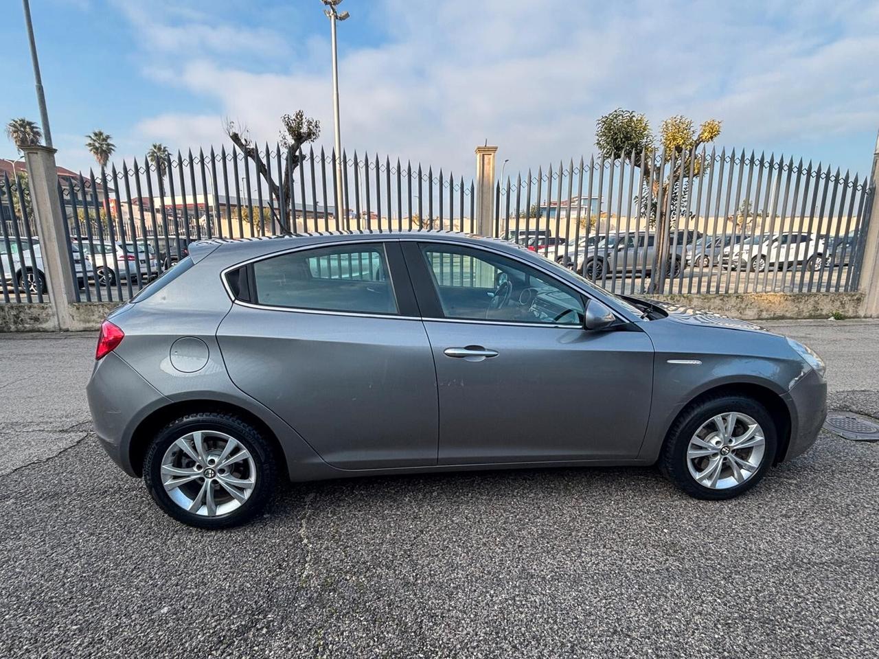 Alfa Romeo Giulietta 2.0 JTDm-2 140 CV Exclusive ANNO 2011