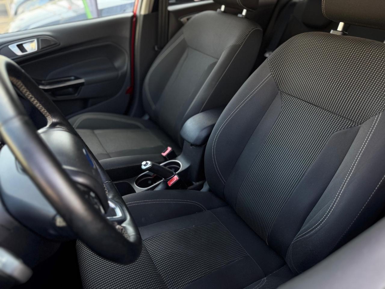 Ford Fiesta 1.5 TDCi 75CV 5 Porte Titanium