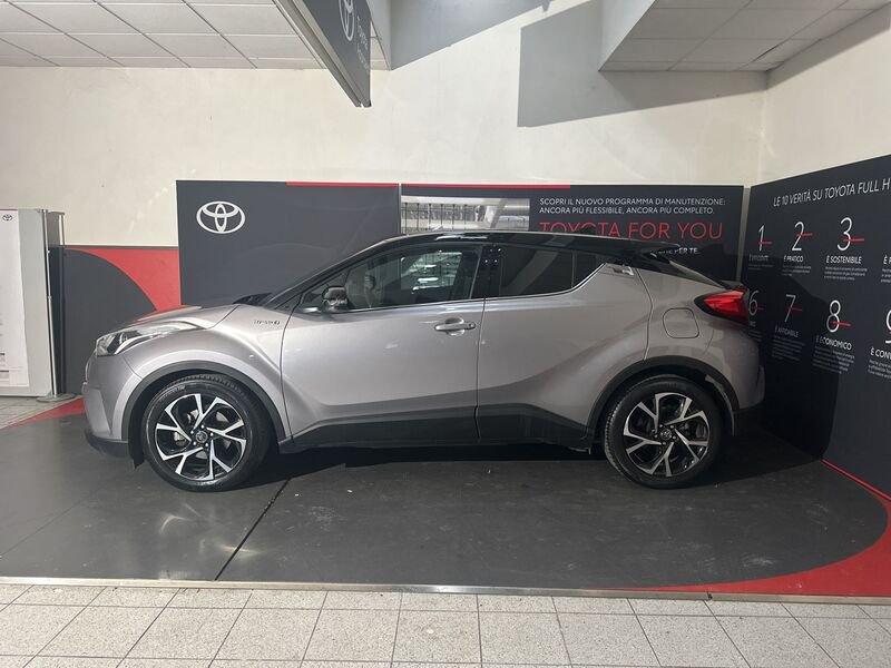 Toyota C-HR 1.8 Hybrid E-CVT Dynamic