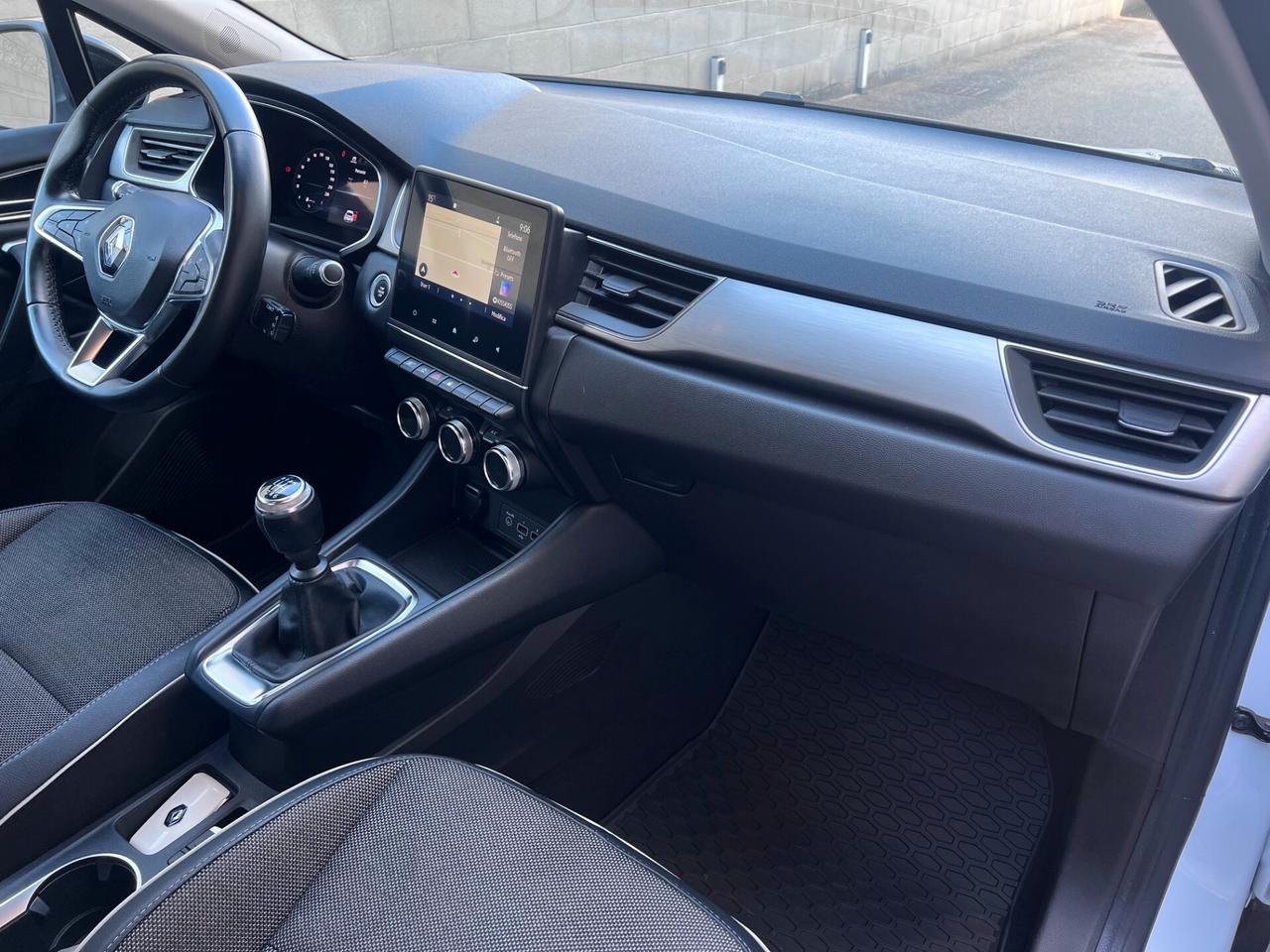 Renault Captur 1.5 blue dci 95CV Intens LED/NAVI/CAMERA. PERFETTA!!