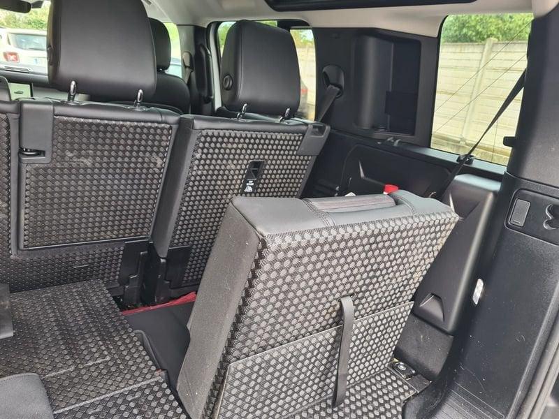 Land Rover Defender 110 3.0D I6 250 CV AWD Auto SE 7 POSTI