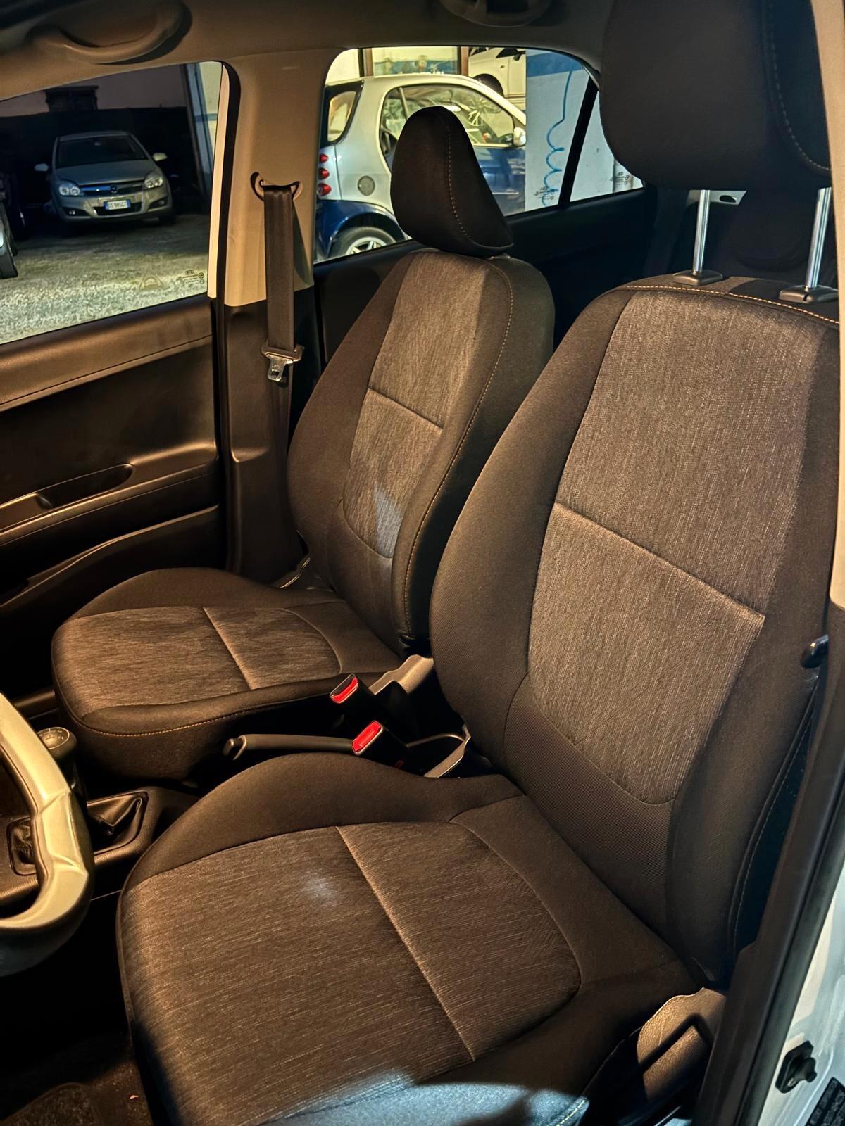 Kia Picanto 1.0 12V 5 porte Glam - NEOPATENTATI