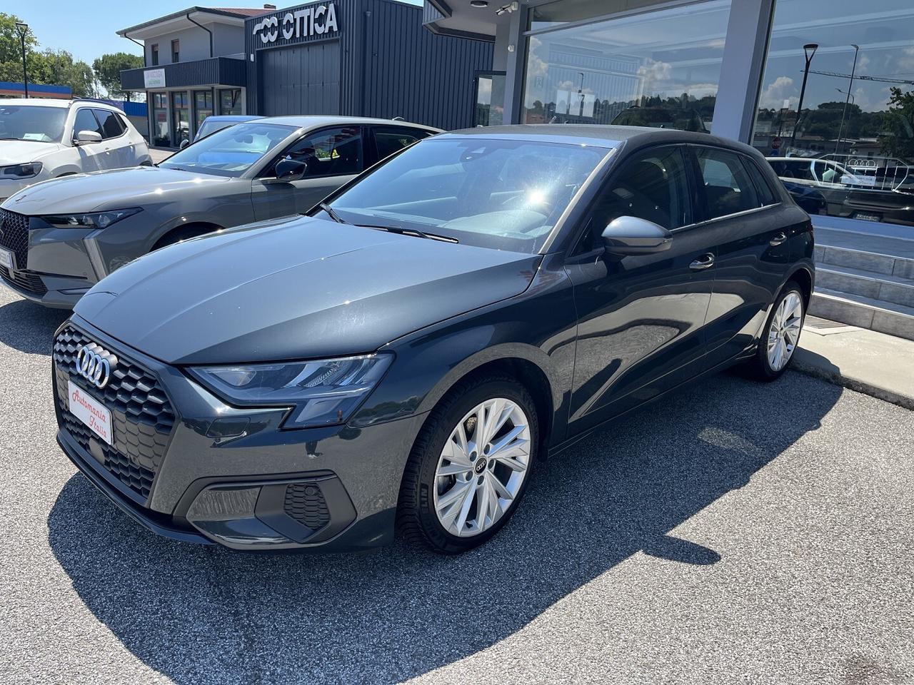 AUDI A3 SPORT. BECK 2000 TDI 115 CV S.TRONIC