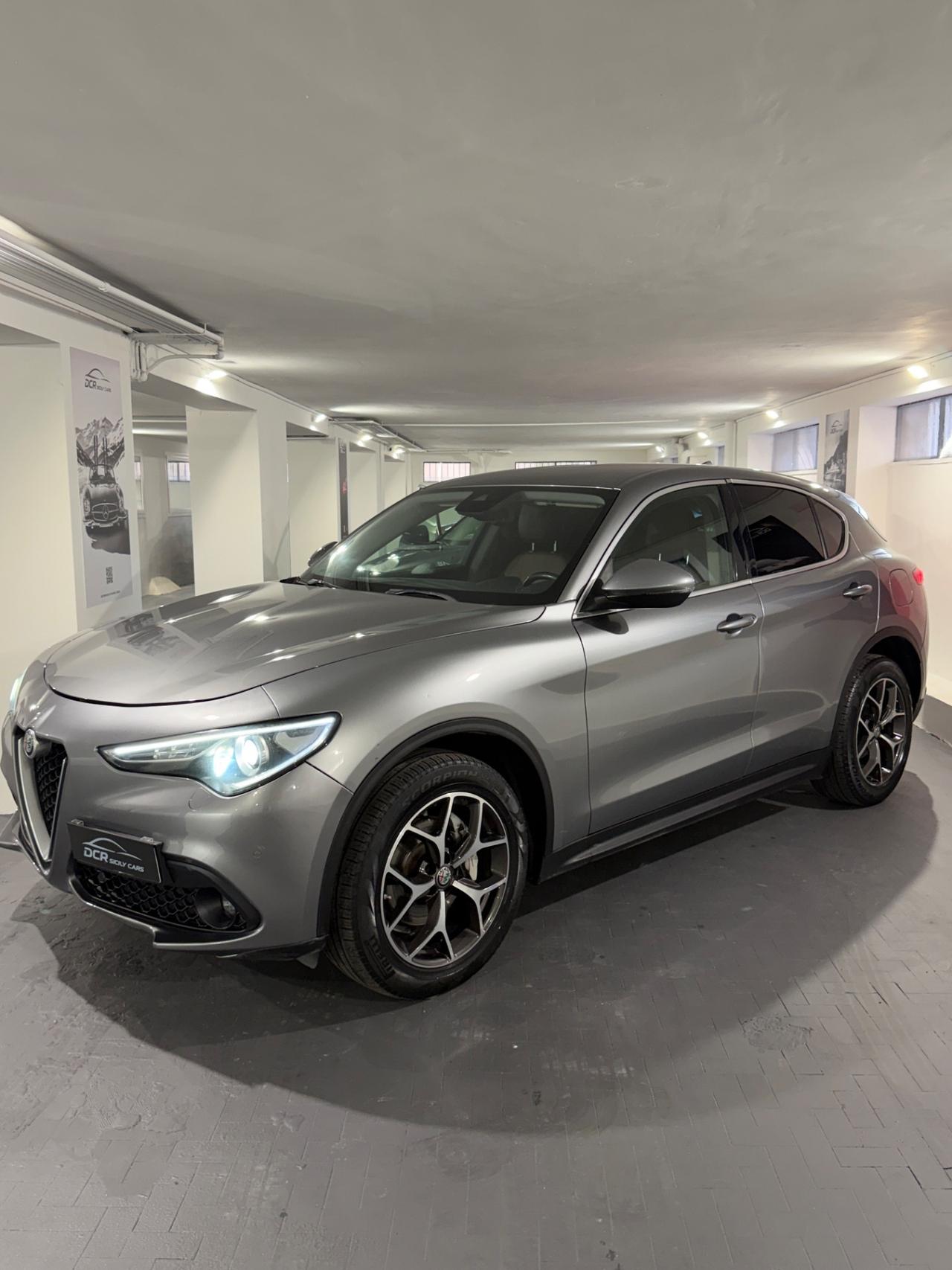 Alfa Romeo Stelvio 2.2 Turbodiesel 210 CV AT8 Q4 Executive