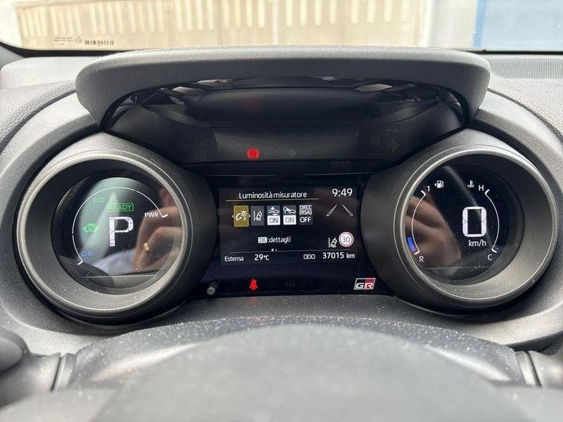 Toyota Yaris Hybrid GR Sport MY22